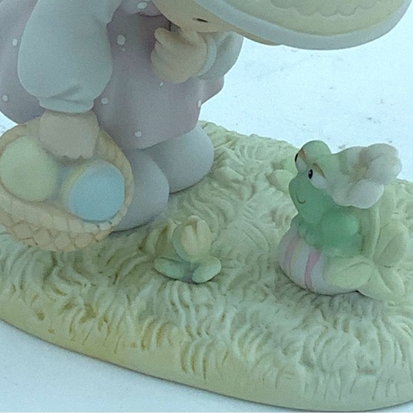 1990 Precious Moments “Hoppy Easter, Friend” Figurine - Picture 7 of 10